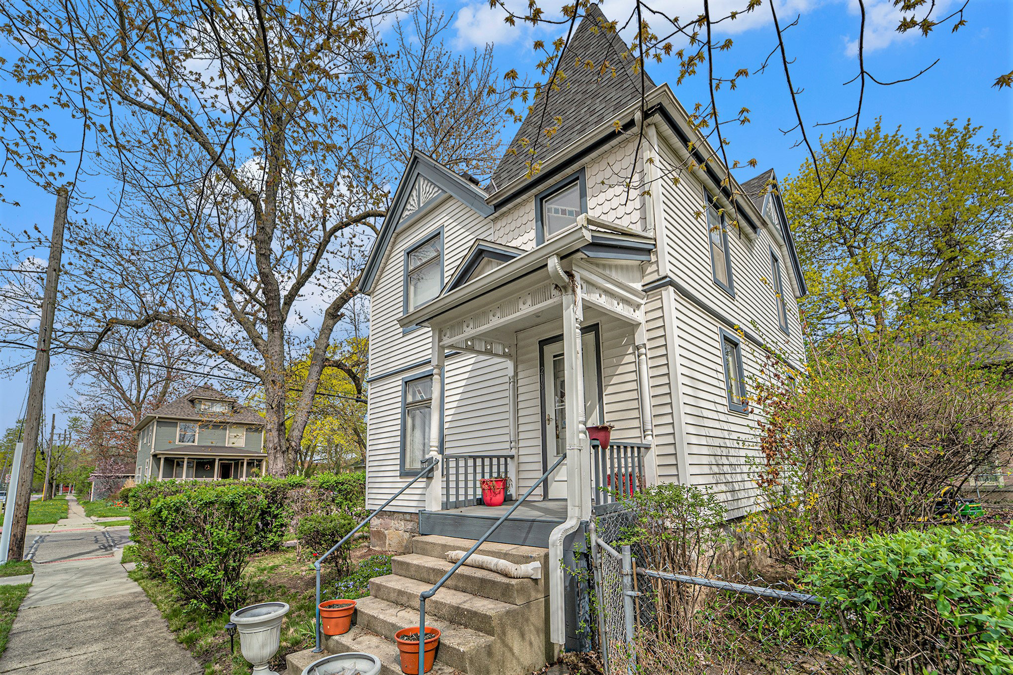Property thumbnail image